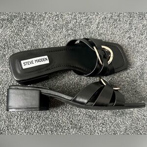 Steve Madden Black Amona Sandals